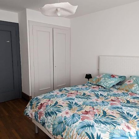 Appartement Plein Centre Saint Die Des Vosges Exteriör bild